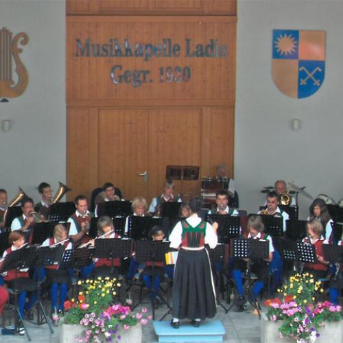 25-Jahr-Feier Kindergarten Ladis